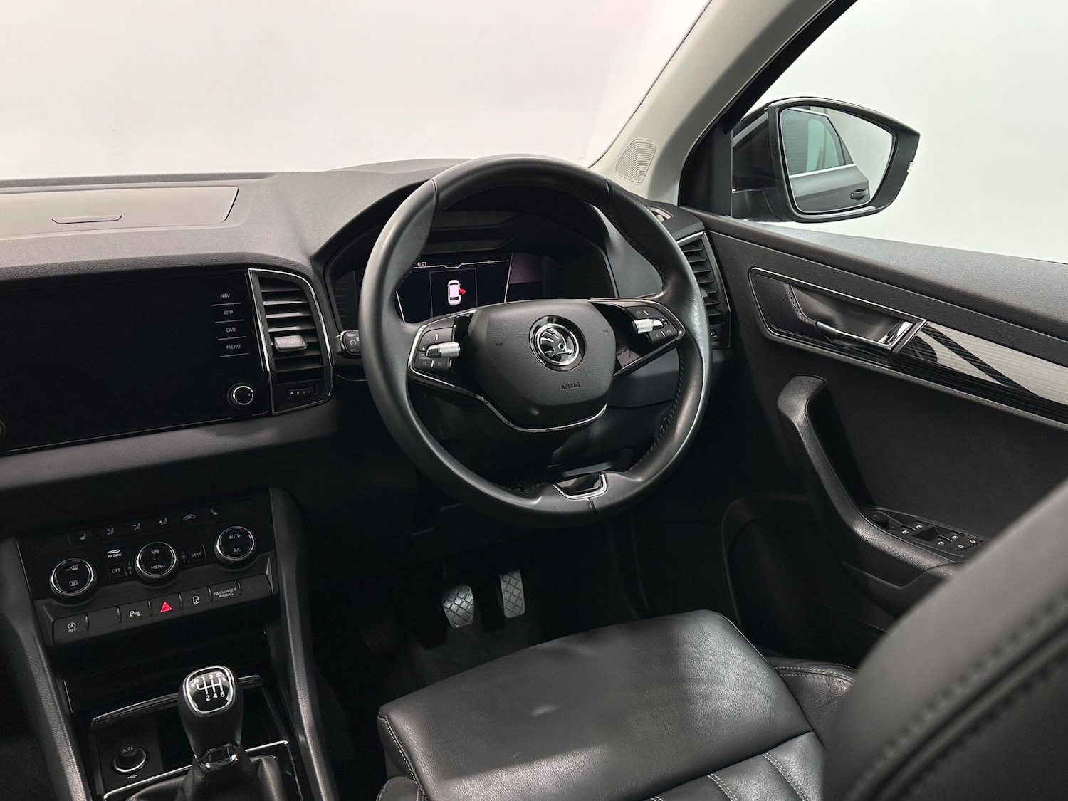 Used Skoda Karoq 2021 for sale - 76878447: Photo 11