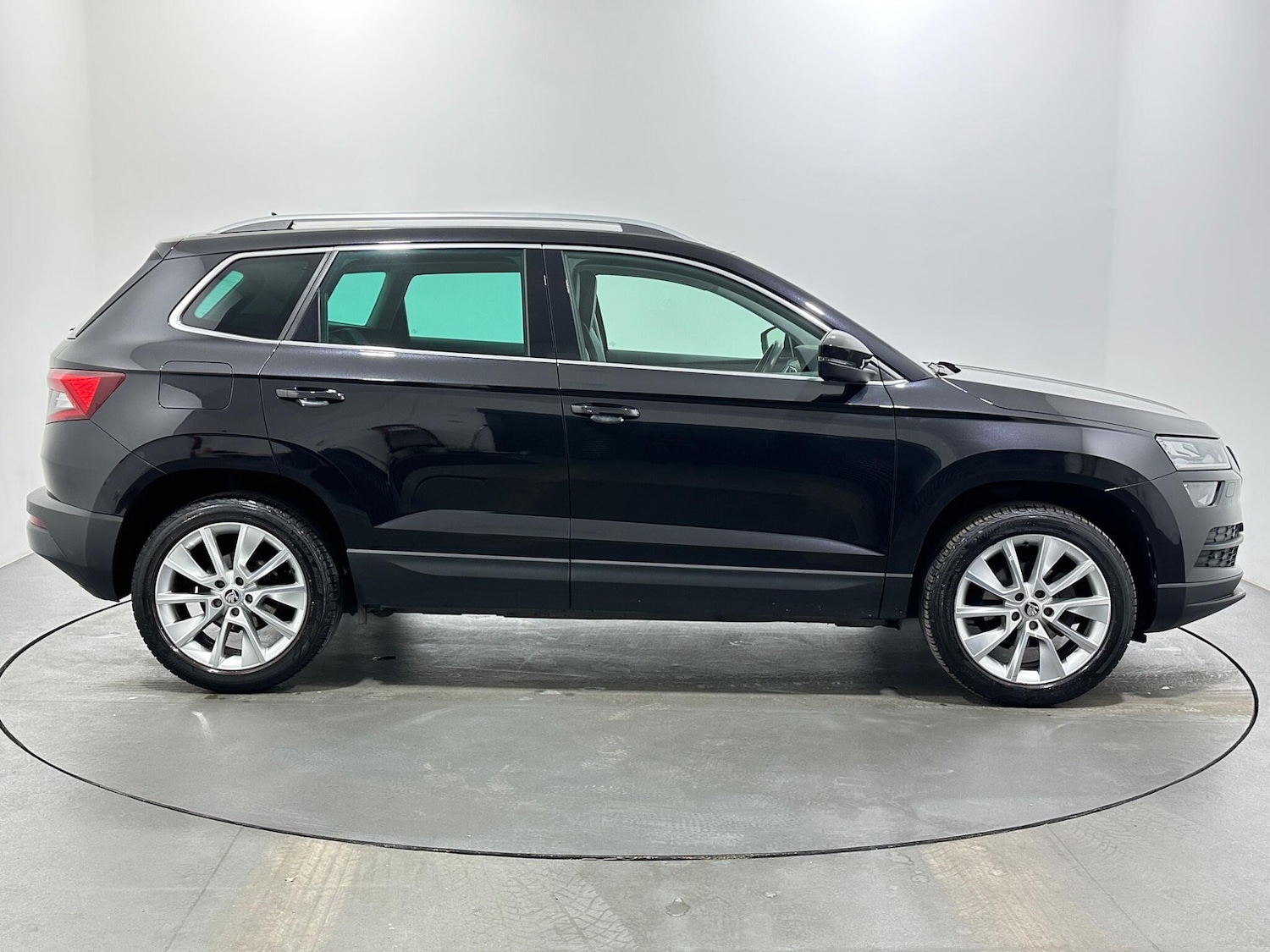 Used Skoda Karoq 2021 for sale - 76878447: Photo 9
