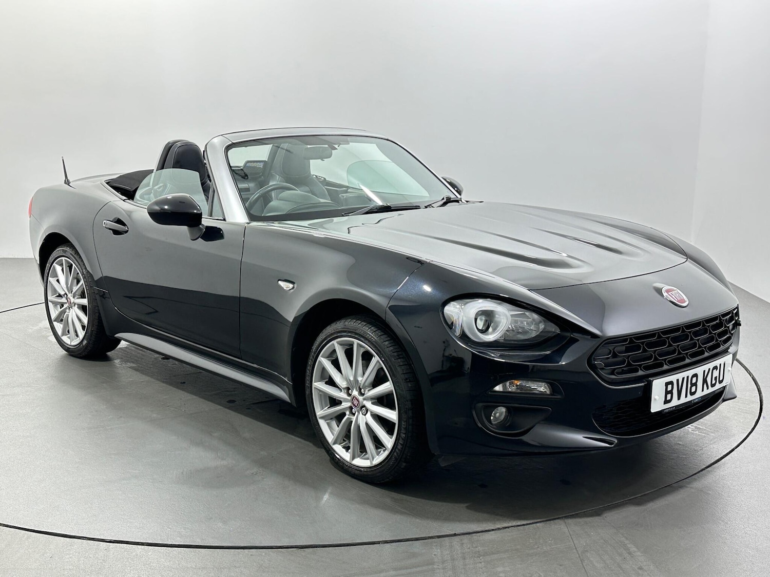 Used Fiat 124 Spider 2018 for sale - 76878971: Photo 1