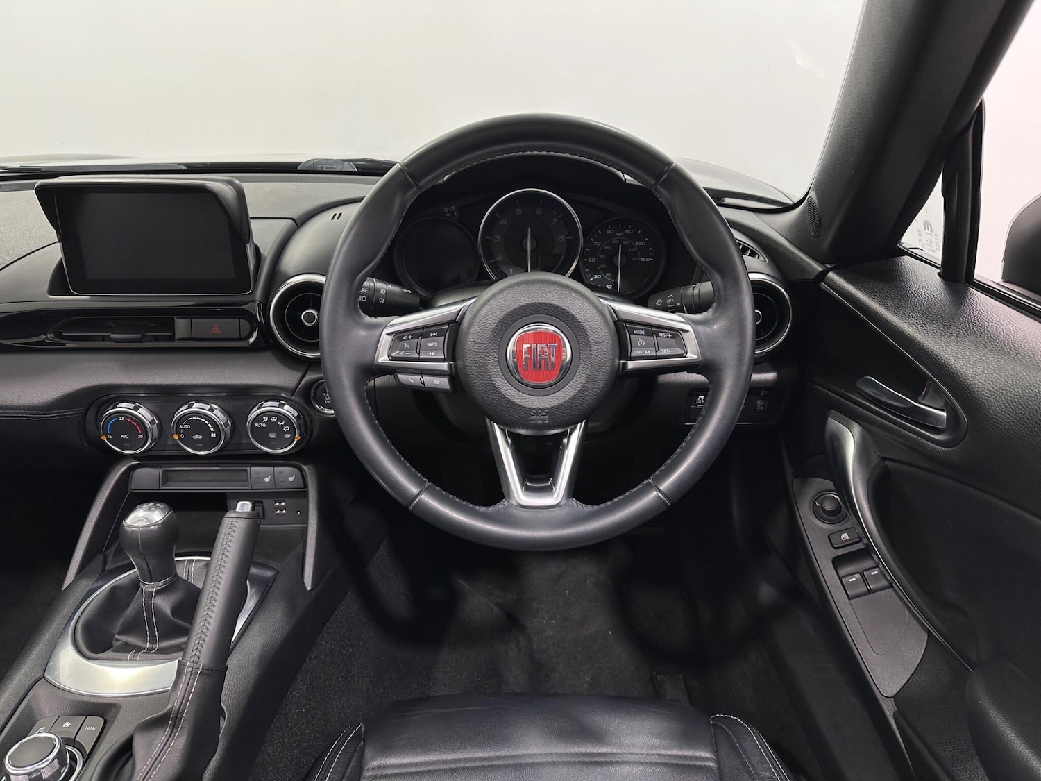 Used Fiat 124 Spider 2018 for sale - 76878971: Photo 12