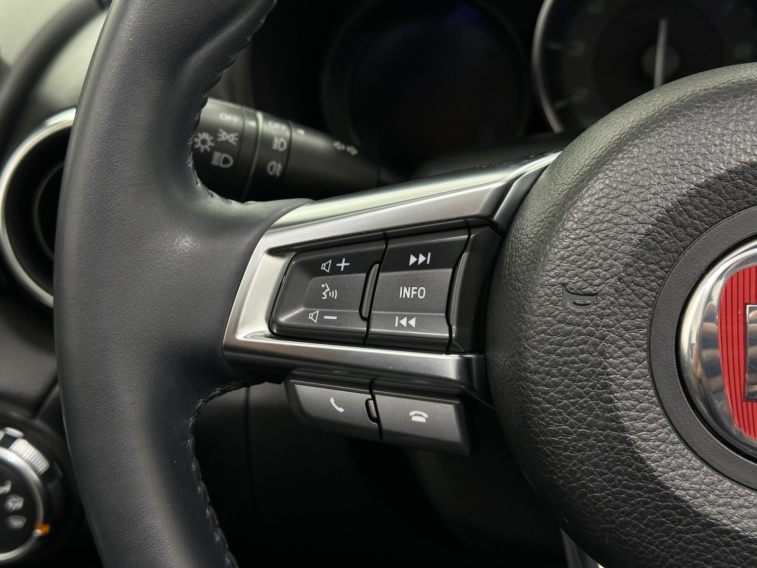 Used Fiat 124 Spider 2018 for sale - 76878971: Photo 14