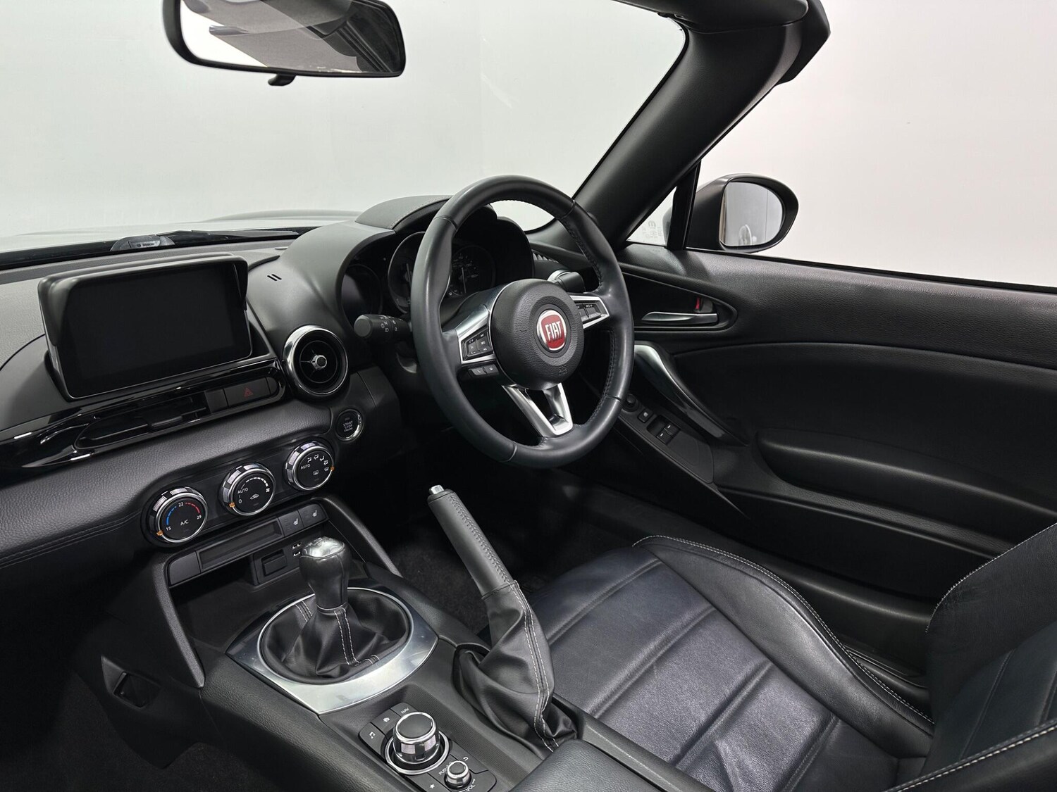 Used Fiat 124 Spider 2018 for sale - 76878971: Photo 27