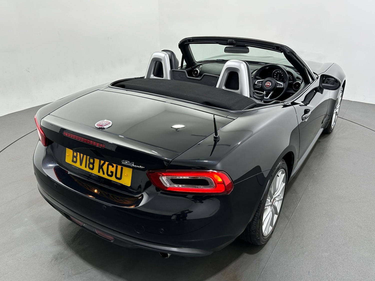 Used Fiat 124 Spider 2018 for sale - 76878971: Photo 39