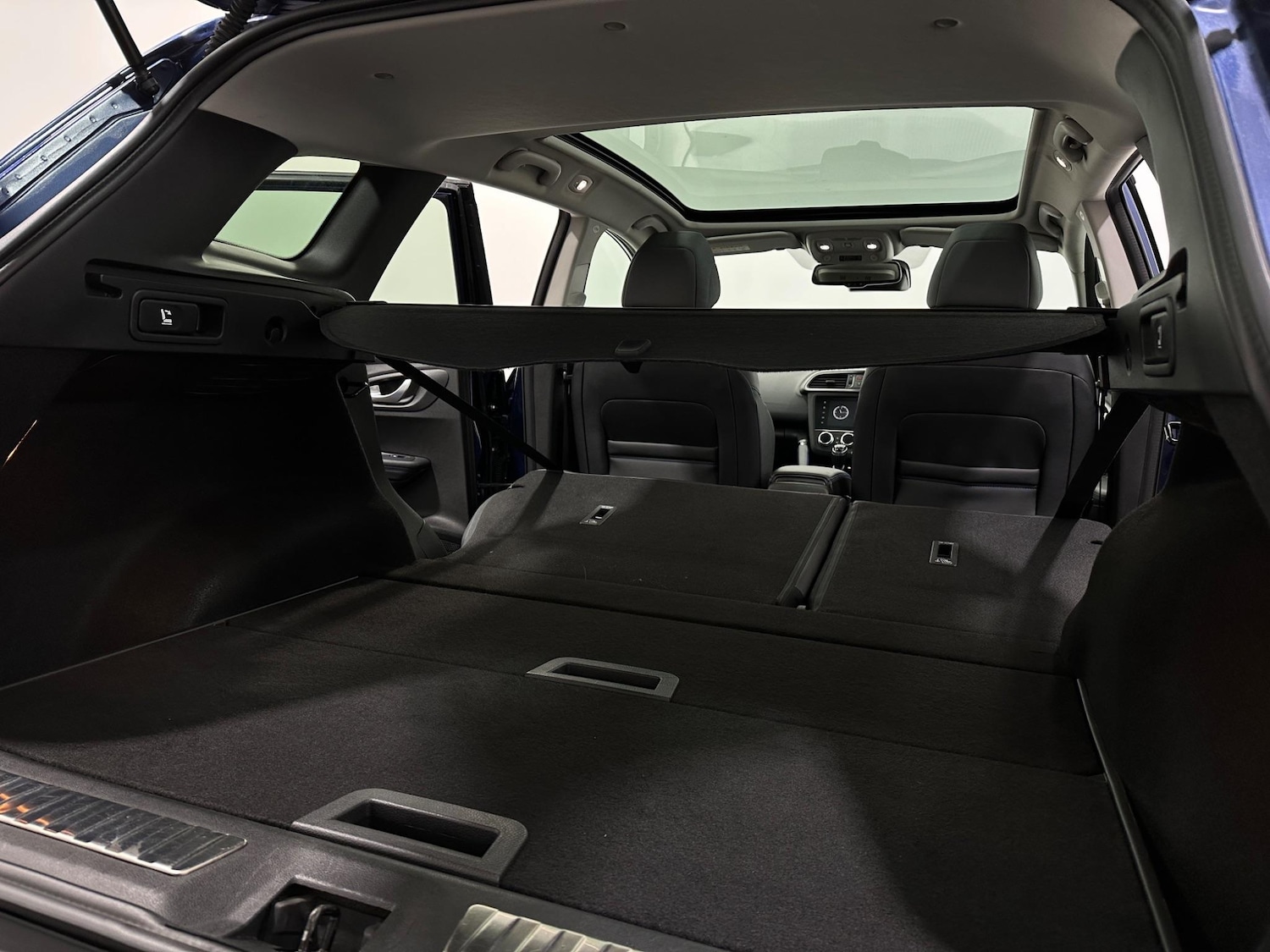 Used Renault Kadjar 2019 for sale - 76878626: Photo 44