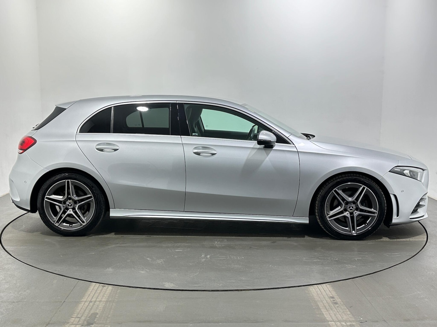 Used Mercedes-Benz A-Class 2020 for sale - 77993411: Photo 9