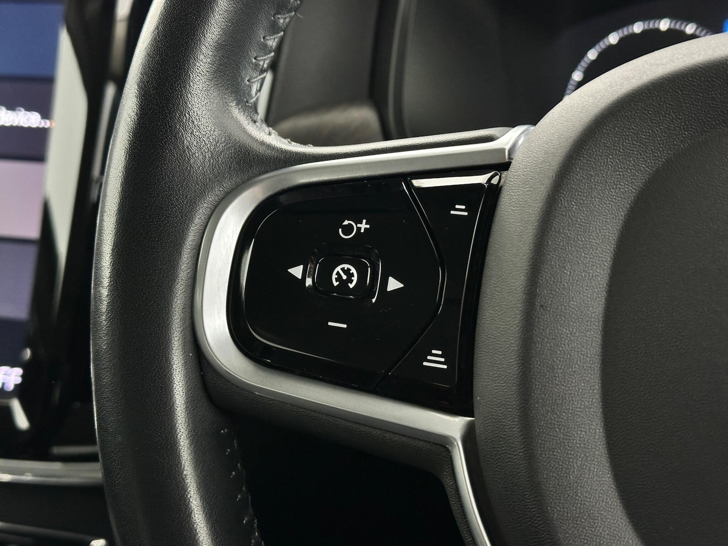 Used Volvo V90 2019 for sale - 77883416: Photo 14