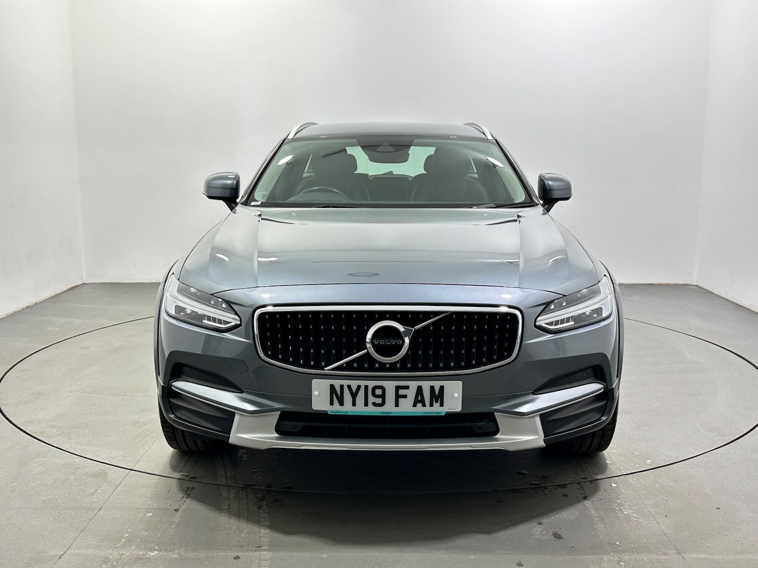 Used Volvo V90 2019 for sale - 77883416: Photo 3