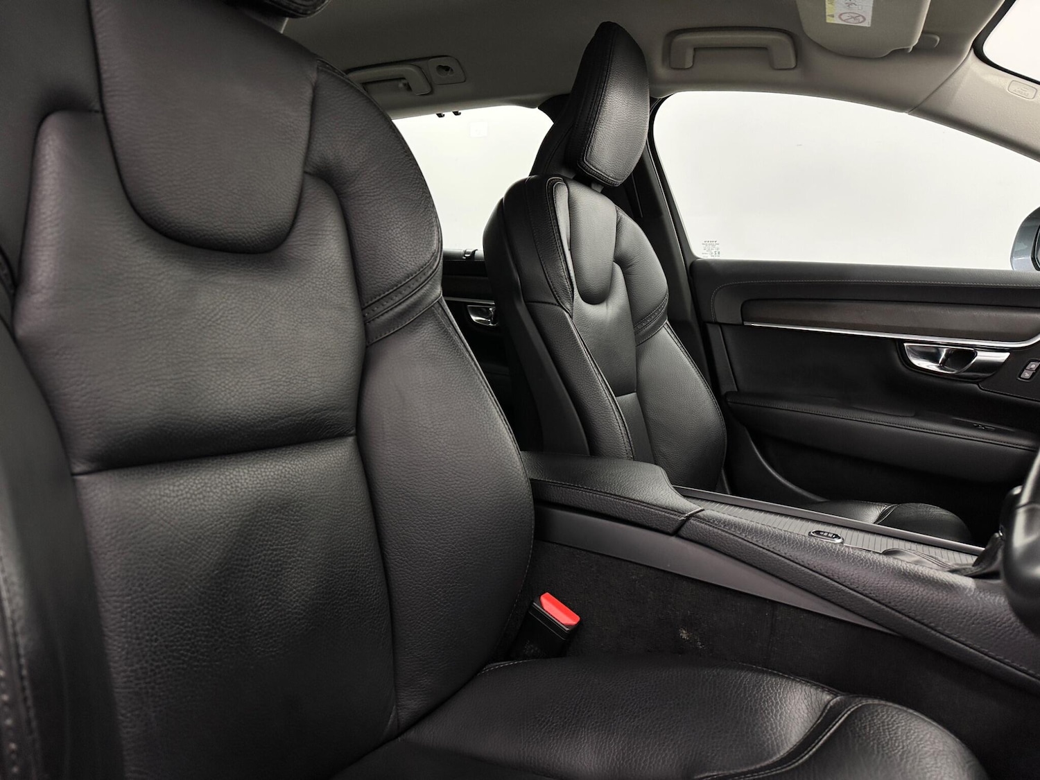 Used Volvo V90 2019 for sale - 77883416: Photo 30