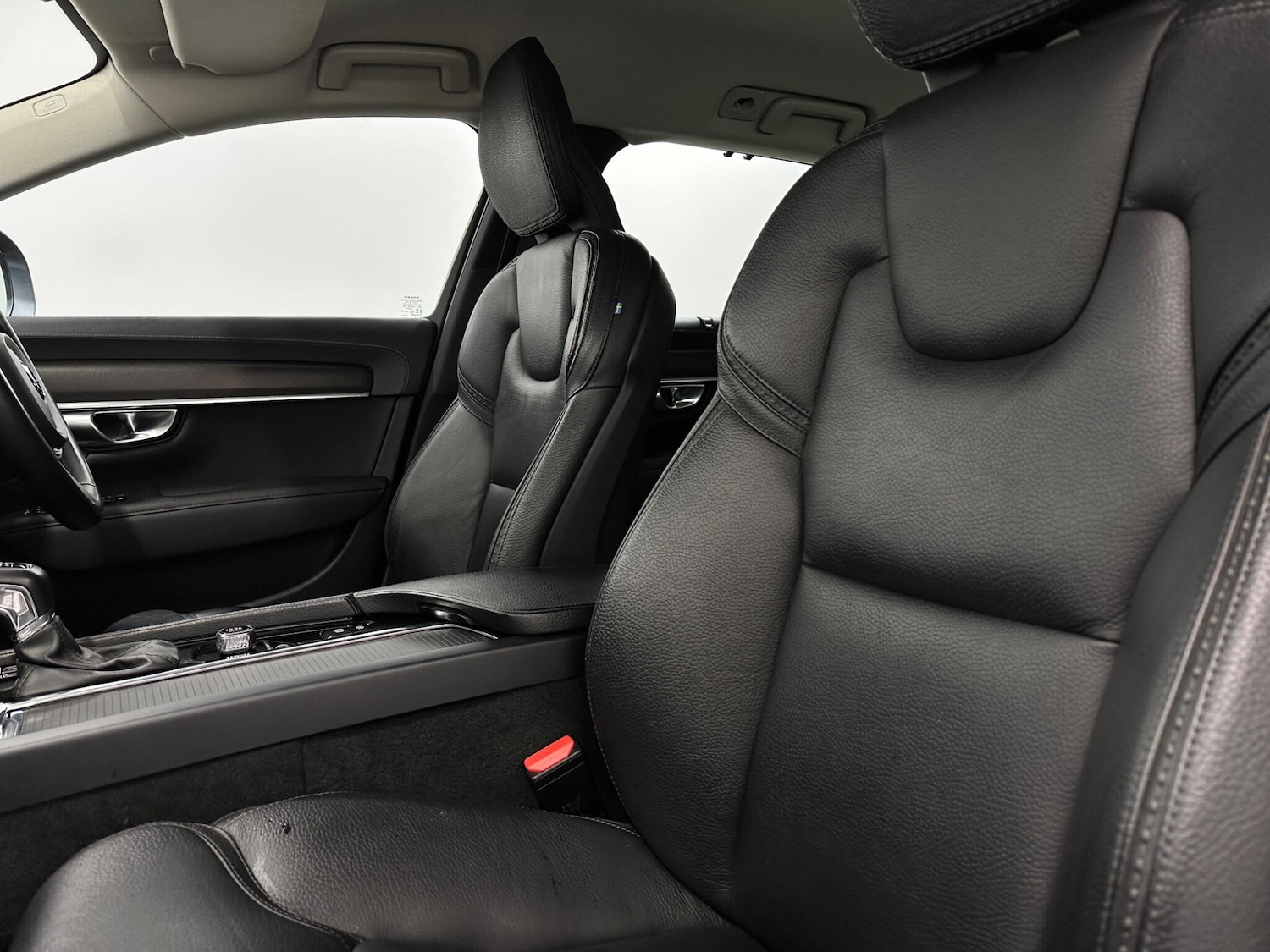 Used Volvo V90 2019 for sale - 77883416: Photo 34