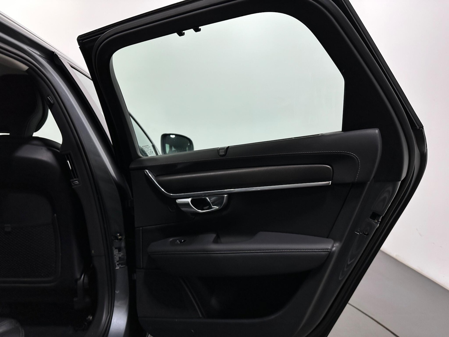 Used Volvo V90 2019 for sale - 77883416: Photo 43