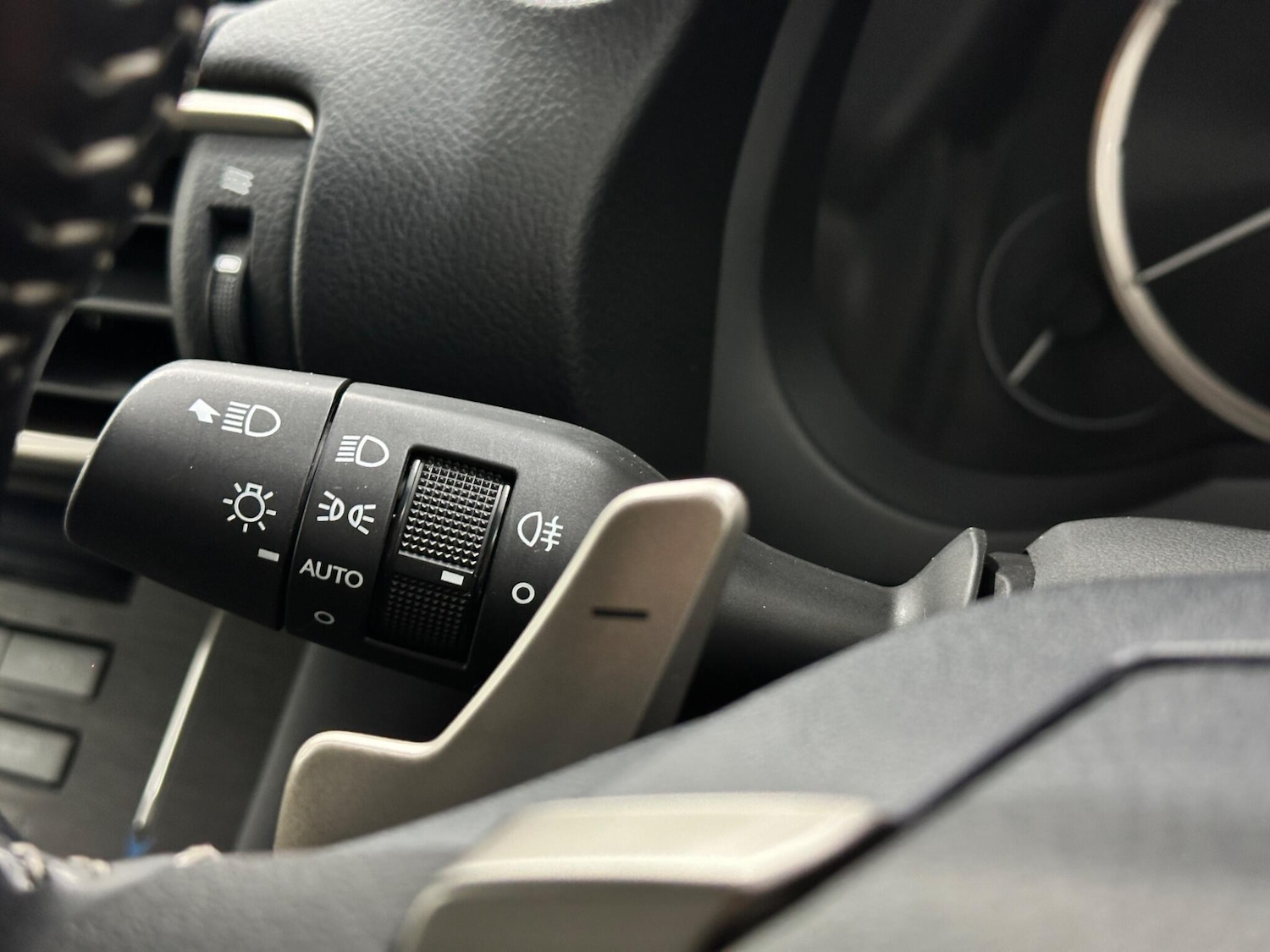 Used Lexus IS for sale - 77709559: Photo 13