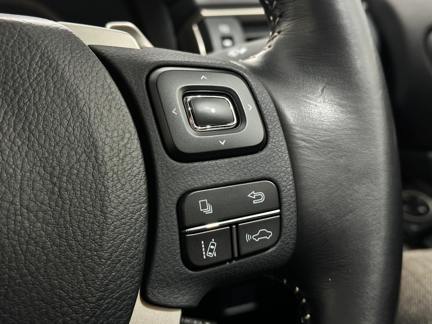 Used Lexus IS for sale - 77709559: Photo 15