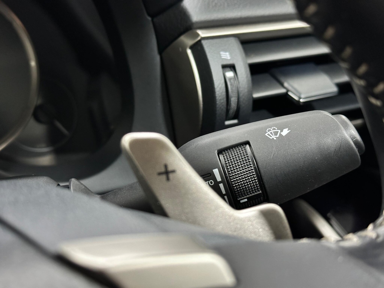 Used Lexus IS for sale - 77709559: Photo 16