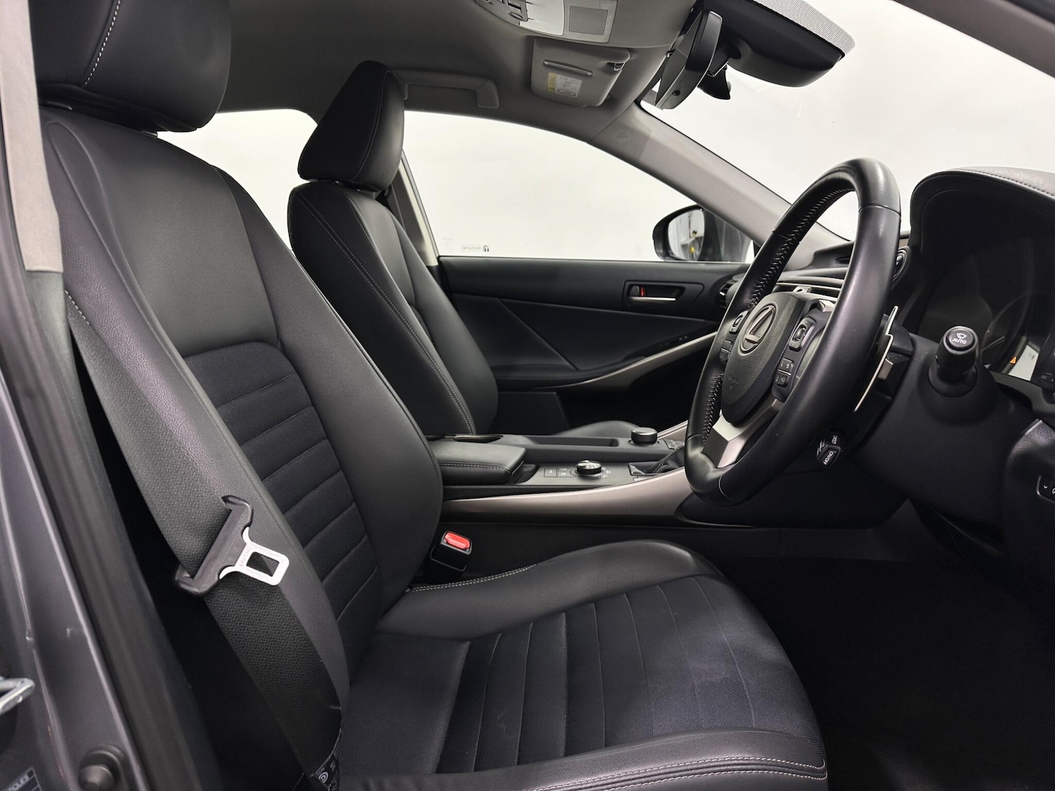 Used Lexus IS for sale - 77709559: Photo 33