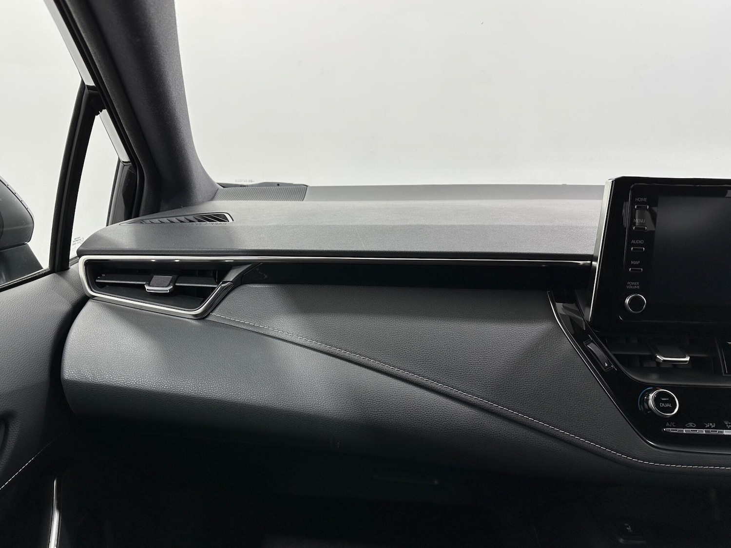 Used Toyota Corolla 2021 for sale - 76878995: Photo 28