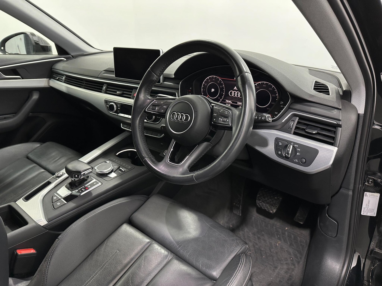 Used Audi A4 2018 for sale - 77440244: Photo 10