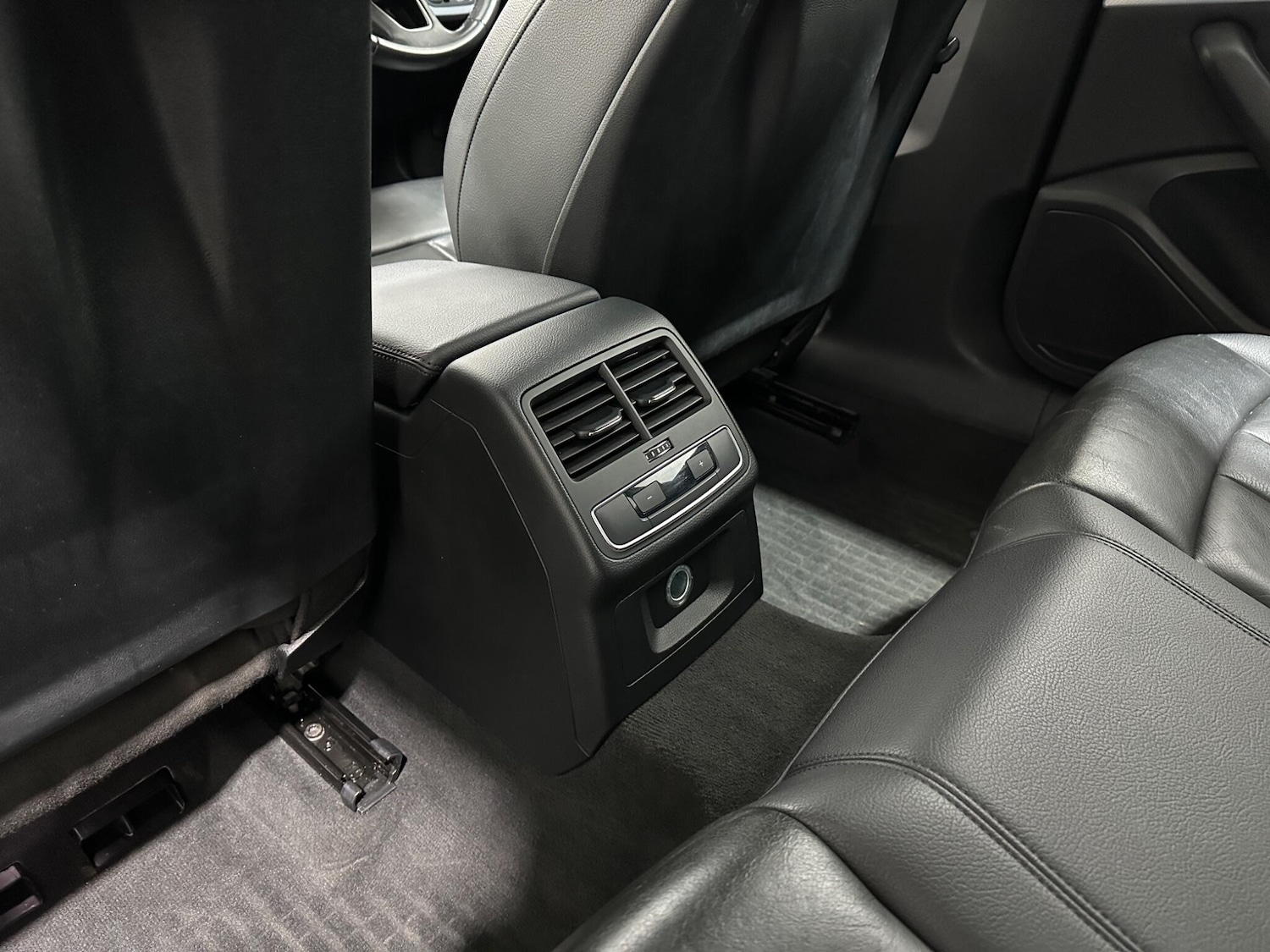 Used Audi A4 2018 for sale - 77440244: Photo 39