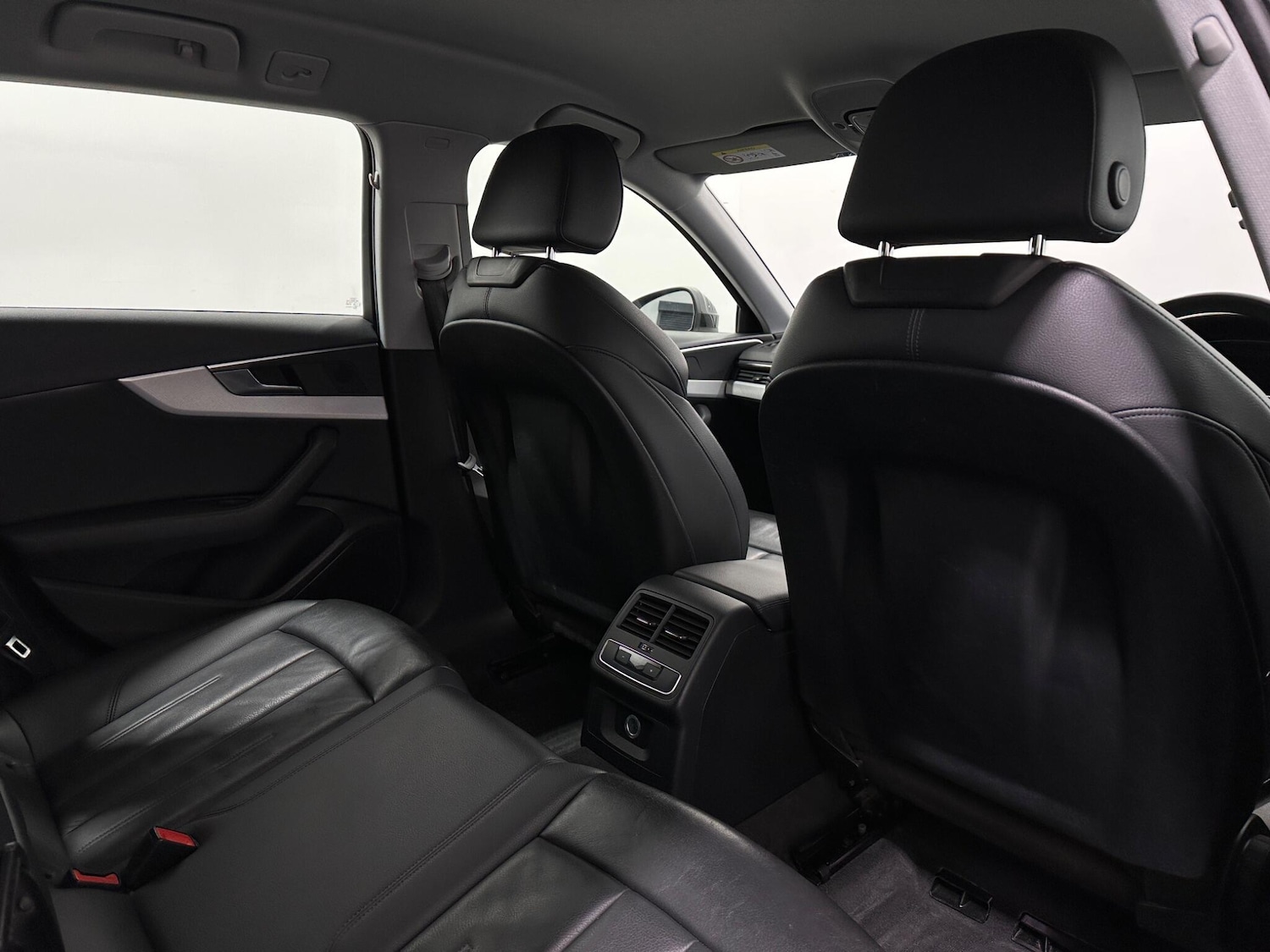 Used Audi A4 2018 for sale - 77440244: Photo 42