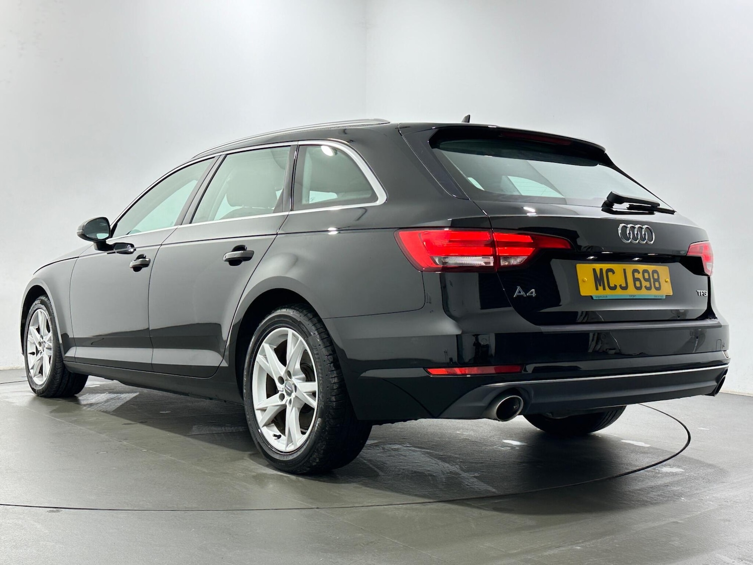 Used Audi A4 2018 for sale - 77440244: Photo 51