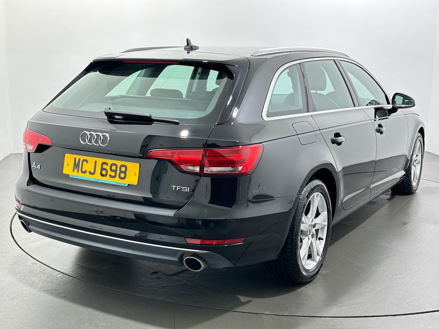 Used Audi A4 2018 for sale - 77440244: Photo 8