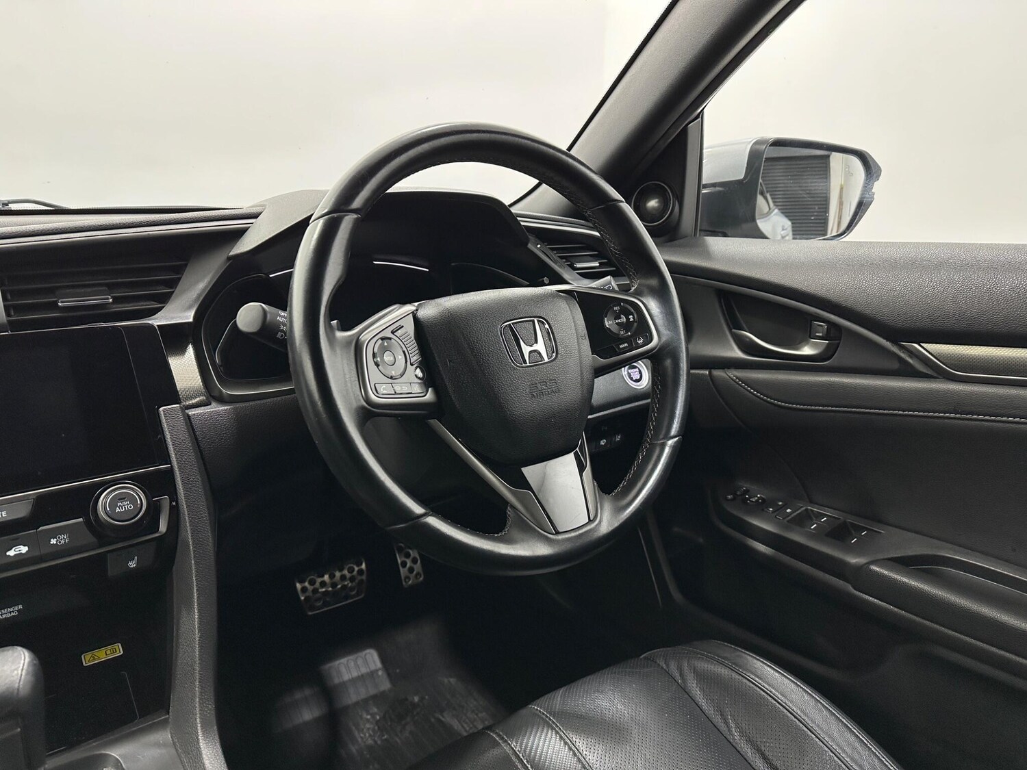 Used Honda Civic 2019 for sale - 77939566: Photo 11