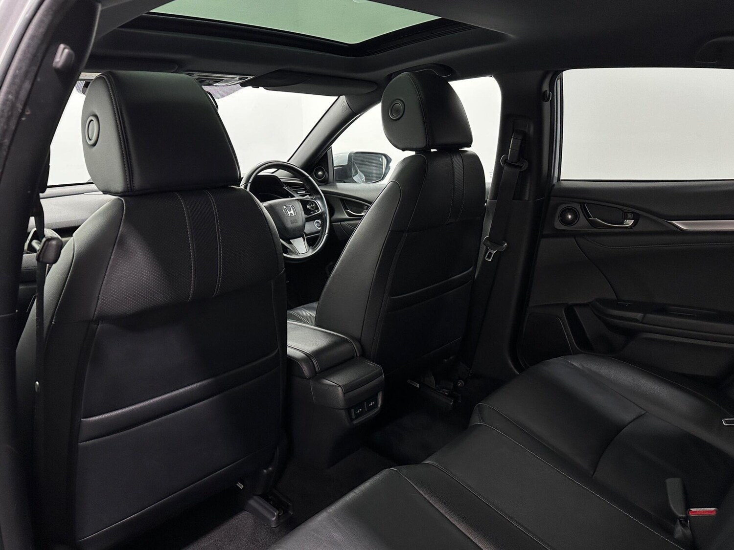 Used Honda Civic 2019 for sale - 77939566: Photo 36