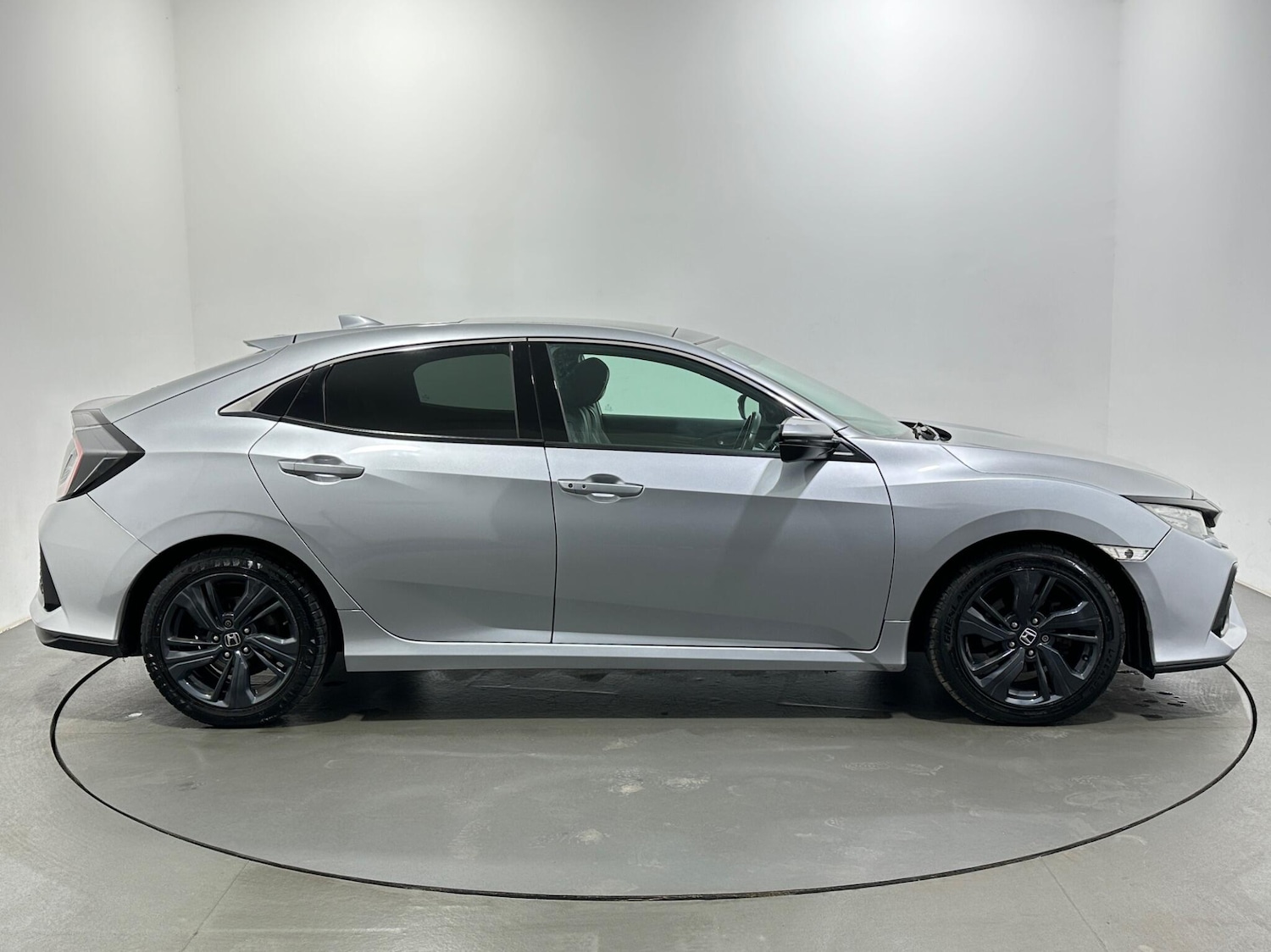 Used Honda Civic 2019 for sale - 77939566: Photo 9