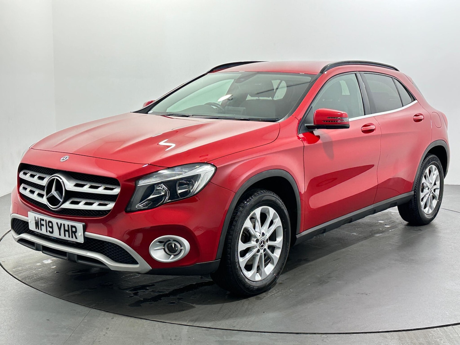 Used Mercedes-Benz GLA 2019 for sale - 76878828: Photo 4
