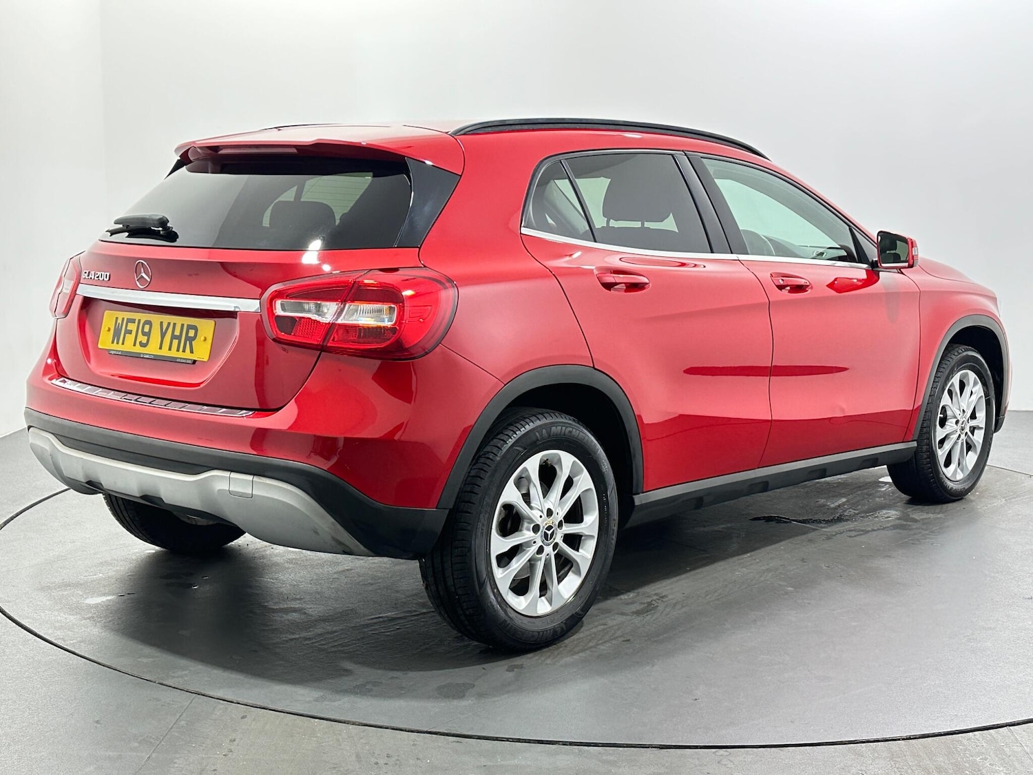 Used Mercedes-Benz GLA 2019 for sale - 76878828: Photo 8