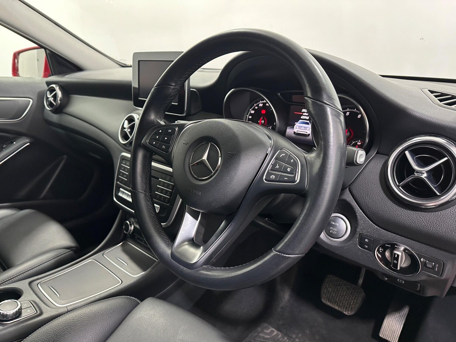 Used Mercedes-Benz GLA 2019 for sale - 76878828: Photo 9