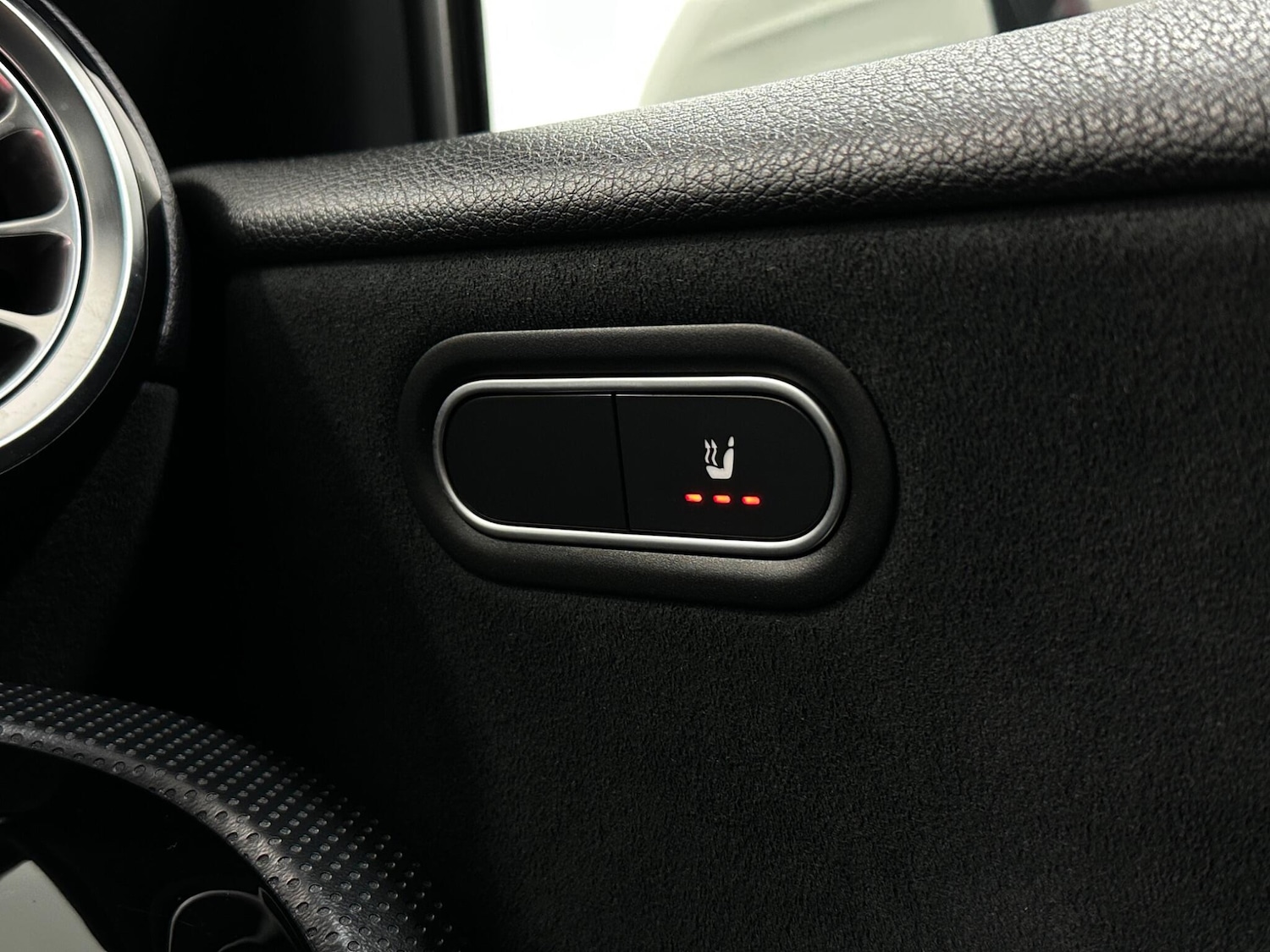 Used Mercedes-Benz A-Class 2018 for sale - 78185441: Photo 18