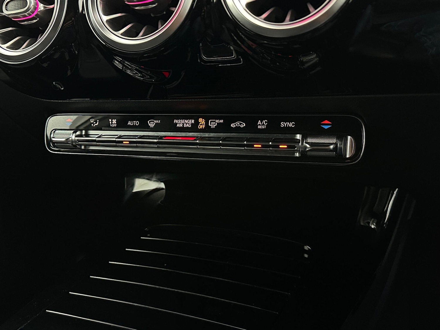 Used Mercedes-Benz A-Class 2018 for sale - 78185441: Photo 22