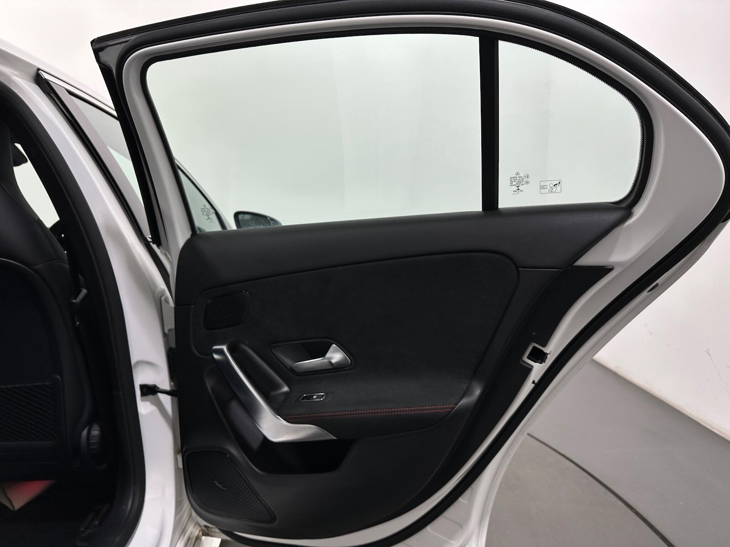 Used Mercedes-Benz A-Class 2018 for sale - 78185441: Photo 44