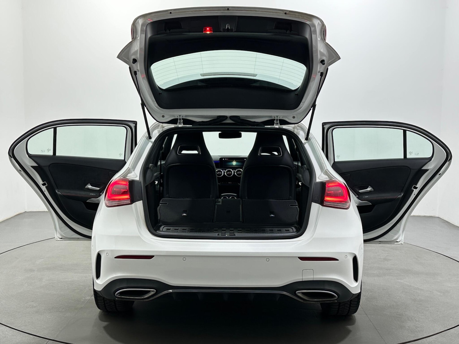 Used Mercedes-Benz A-Class 2018 for sale - 78185441: Photo 45