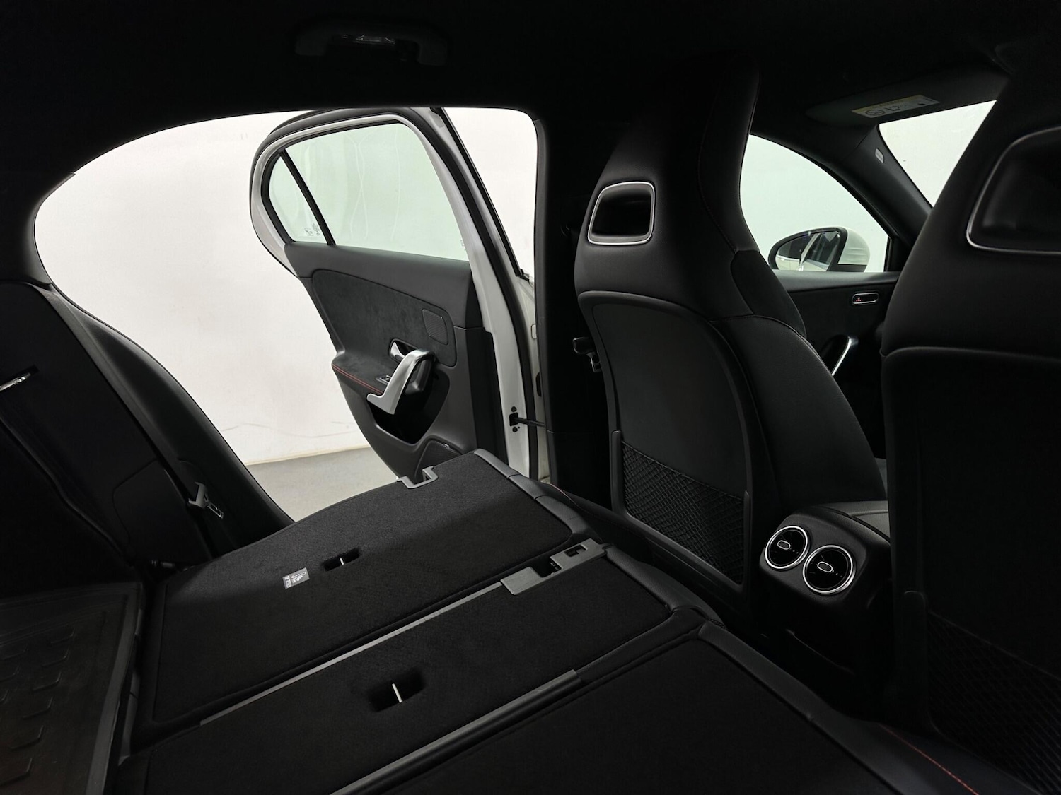 Used Mercedes-Benz A-Class 2018 for sale - 78185441: Photo 47