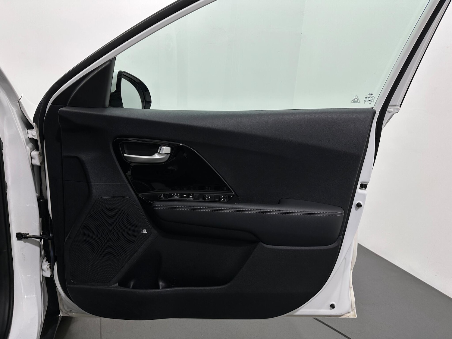 Used Kia Niro 2018 for sale - 76879015: Photo 33