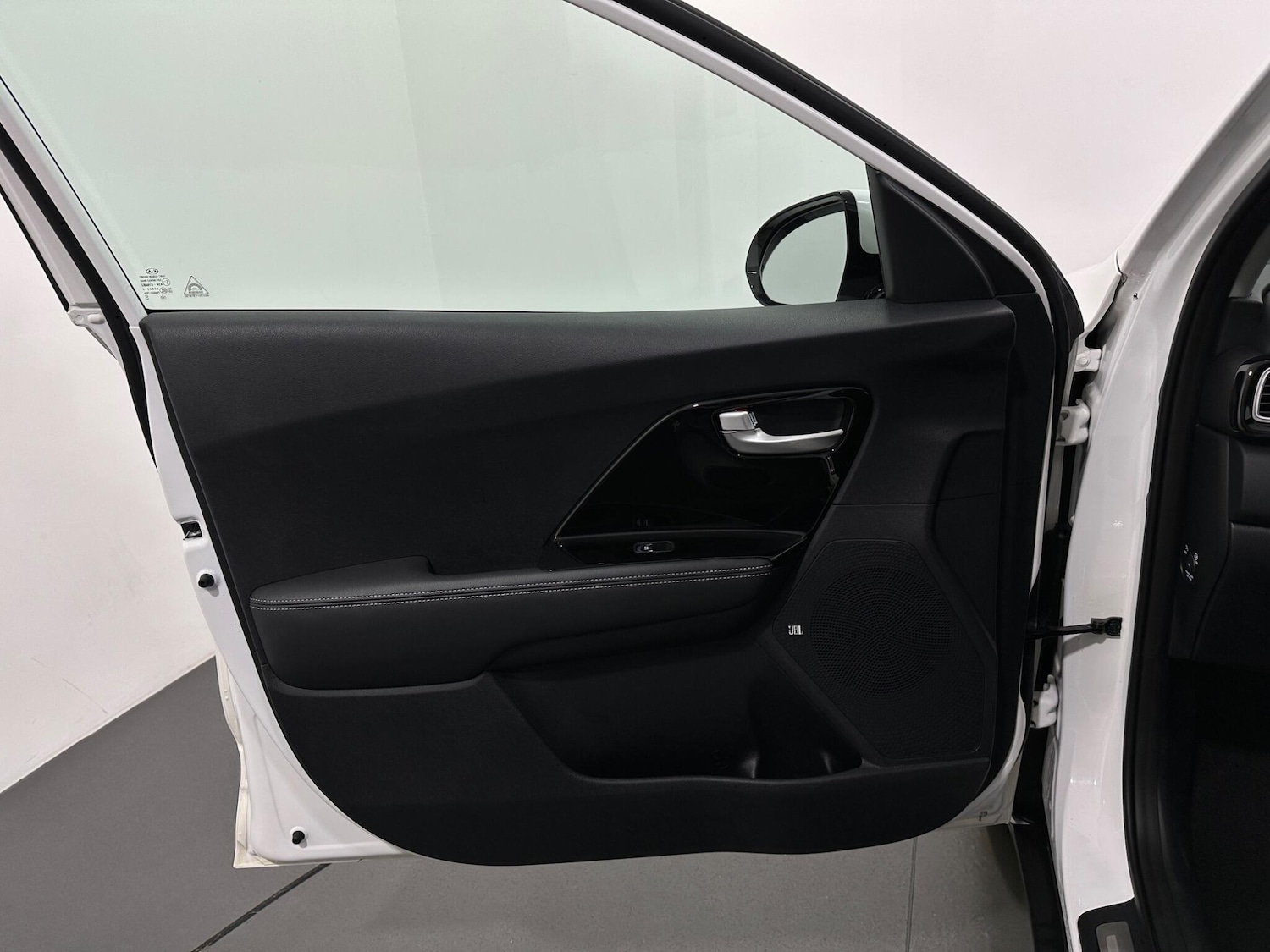 Used Kia Niro 2018 for sale - 76879015: Photo 36