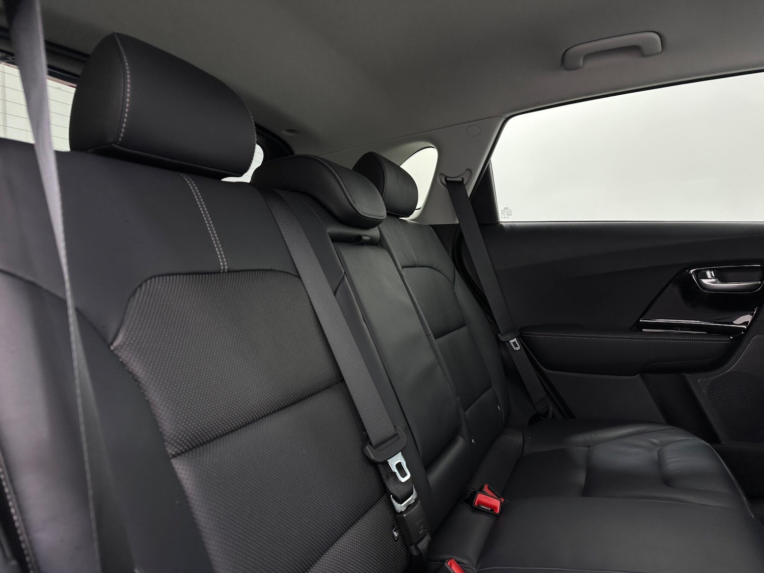 Used Kia Niro 2018 for sale - 76879015: Photo 42