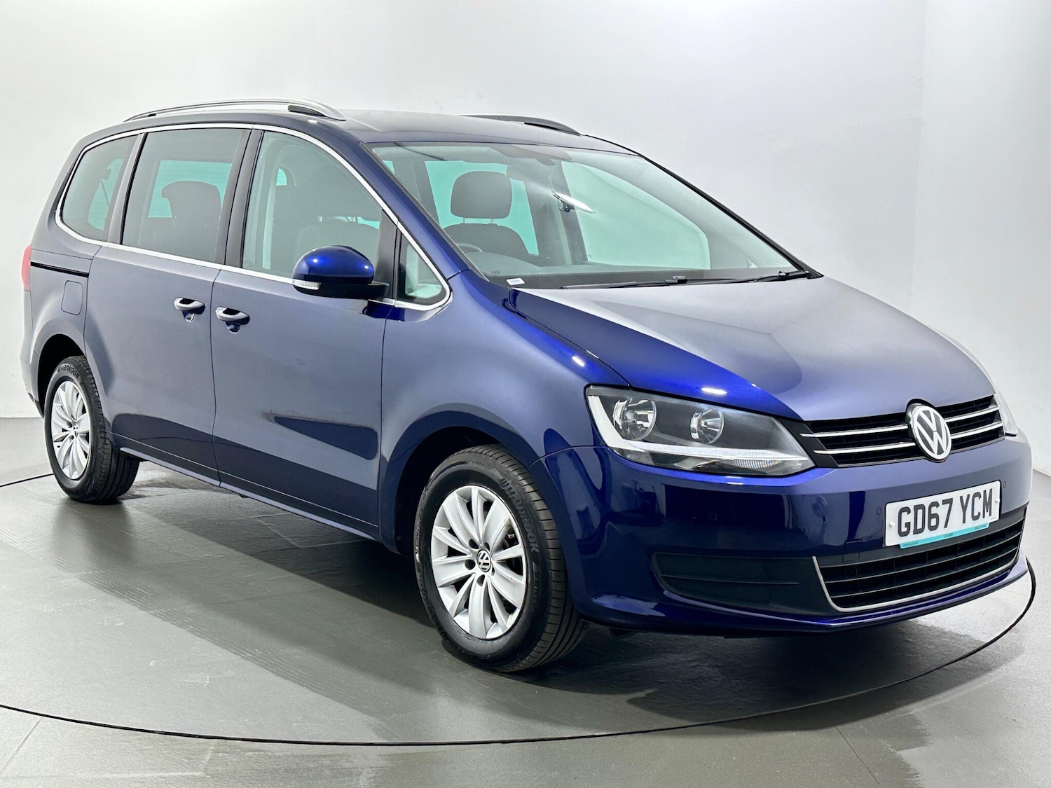 Used Volkswagen Sharan for sale - 77683402: Photo 1