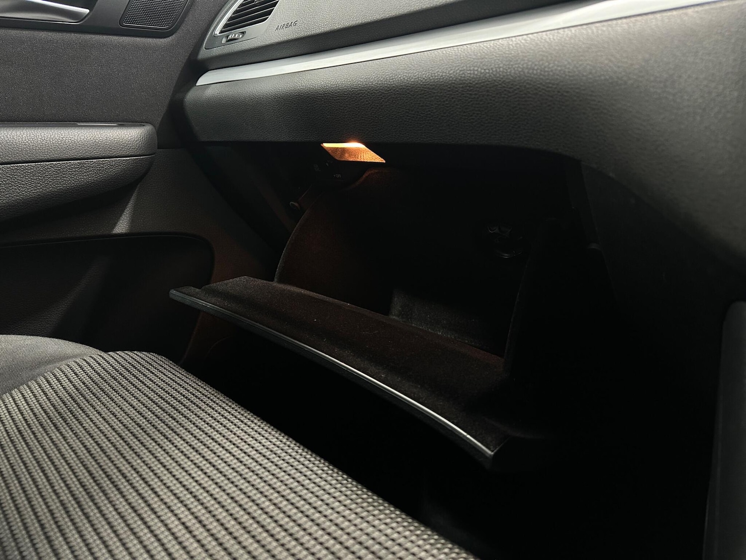 Used Volkswagen Sharan for sale - 77683402: Photo 29