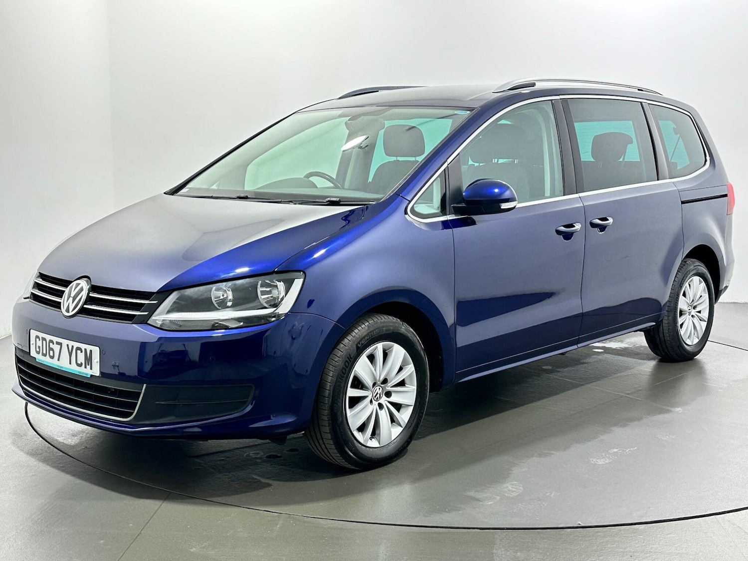 Used Volkswagen Sharan for sale - 77683402: Photo 4