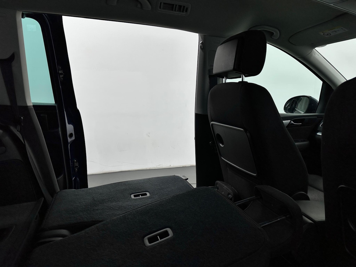 Used Volkswagen Sharan for sale - 77683402: Photo 44