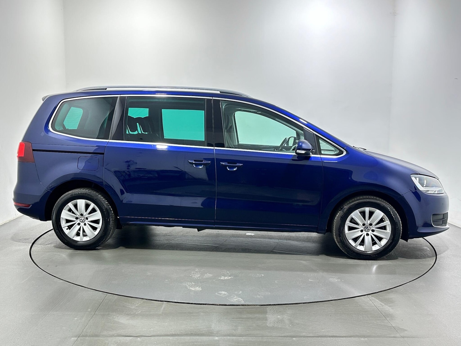 Used Volkswagen Sharan for sale - 77683402: Photo 9