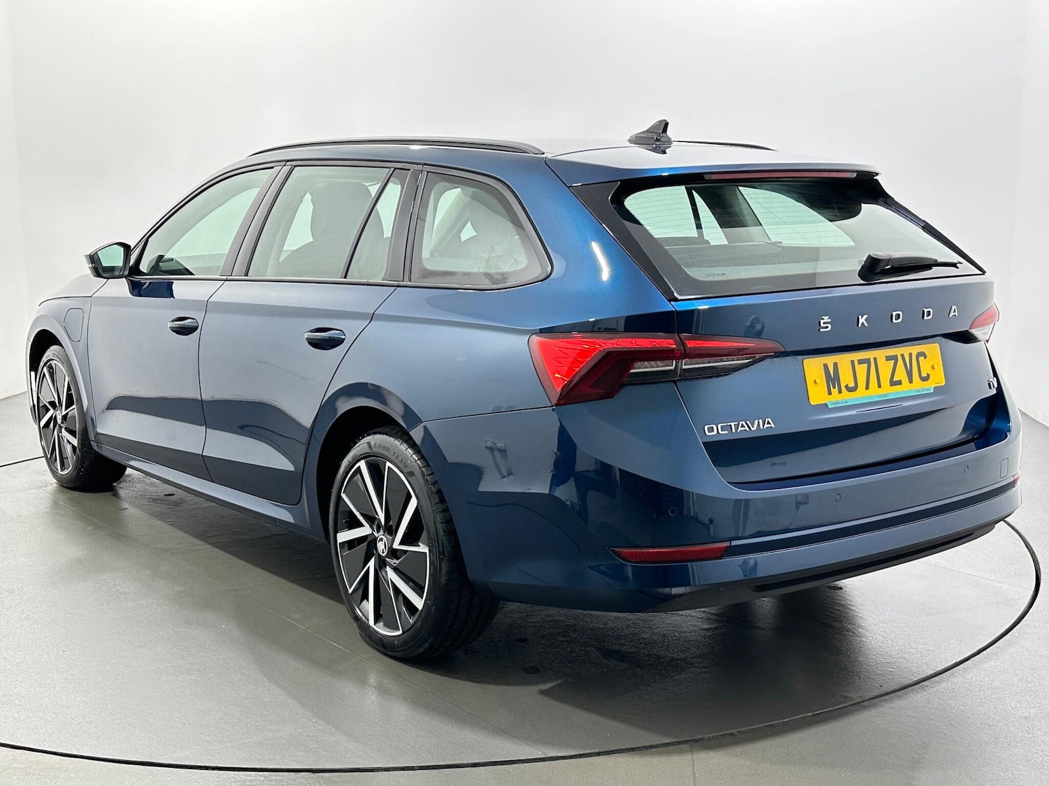 Used Skoda Octavia 2021 for sale - 77344801: Photo 6