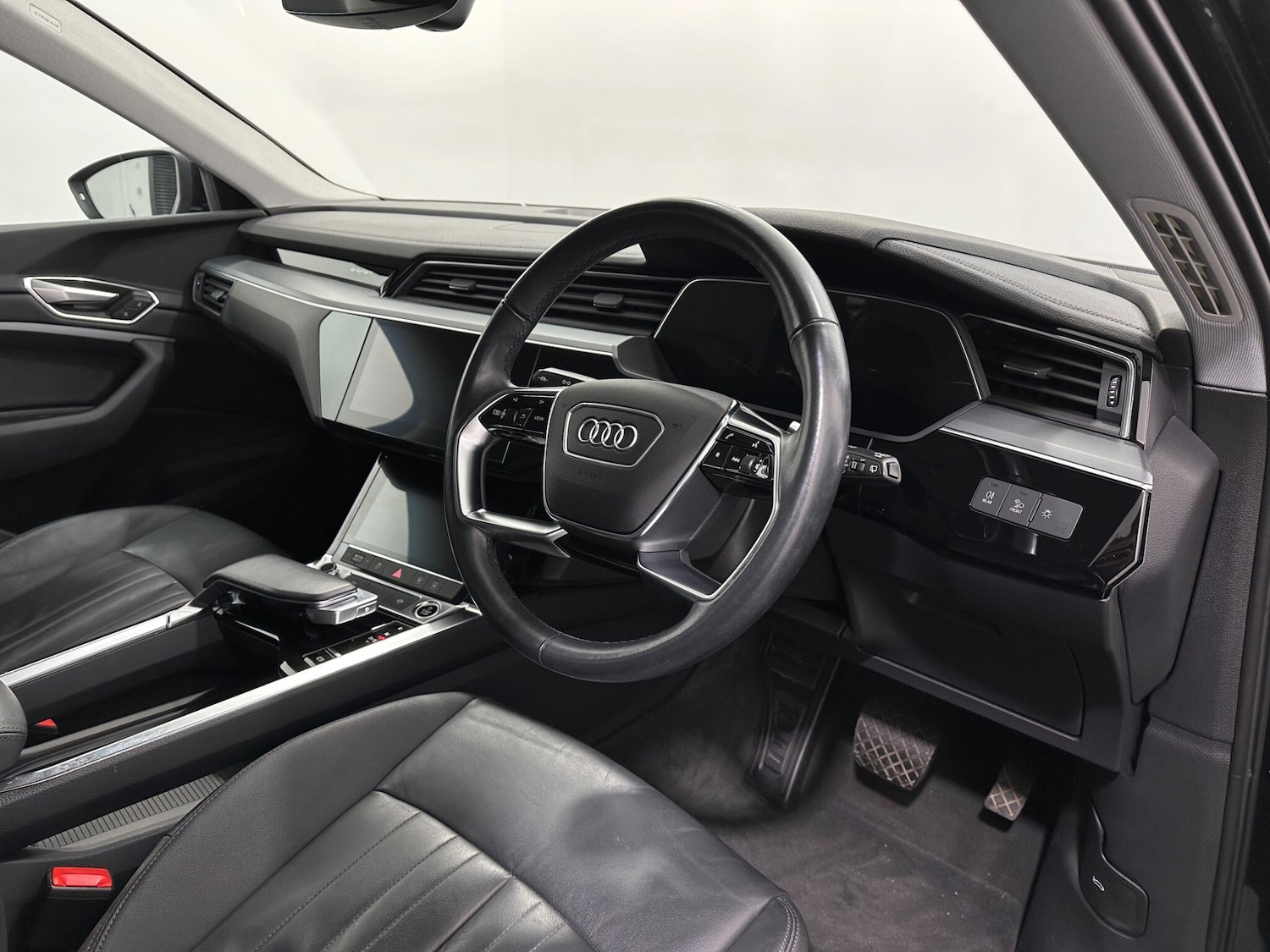 Used Audi e-tron 2021 for sale - 76878878: Photo 10