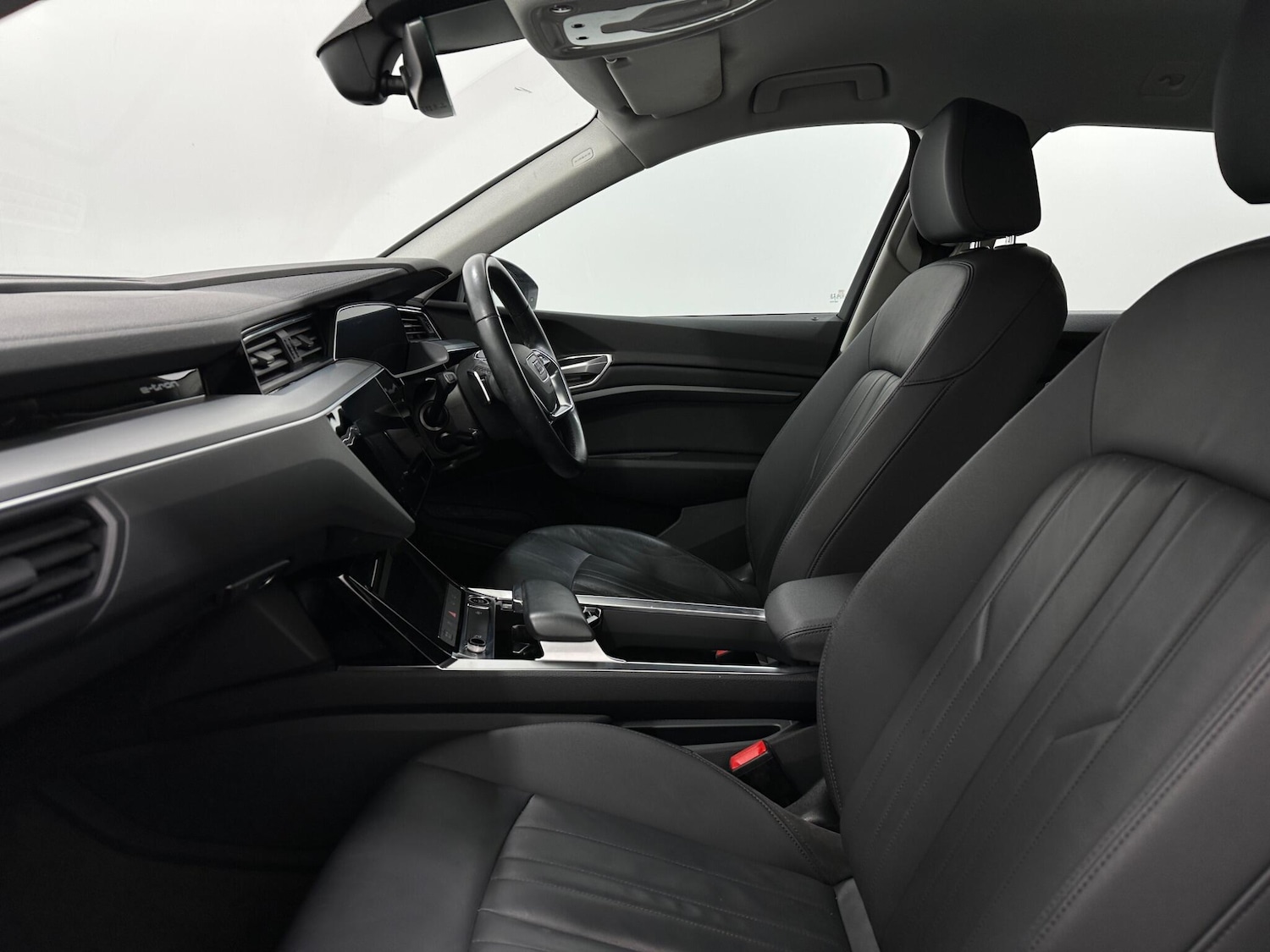 Used Audi e-tron 2021 for sale - 76878878: Photo 33