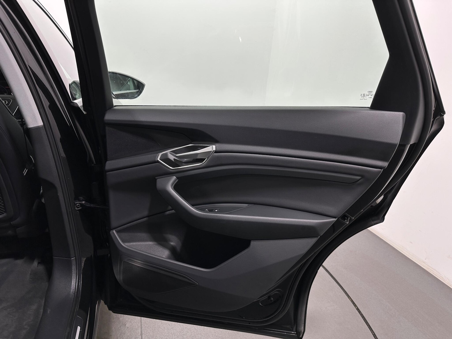 Used Audi e-tron 2021 for sale - 76878878: Photo 42