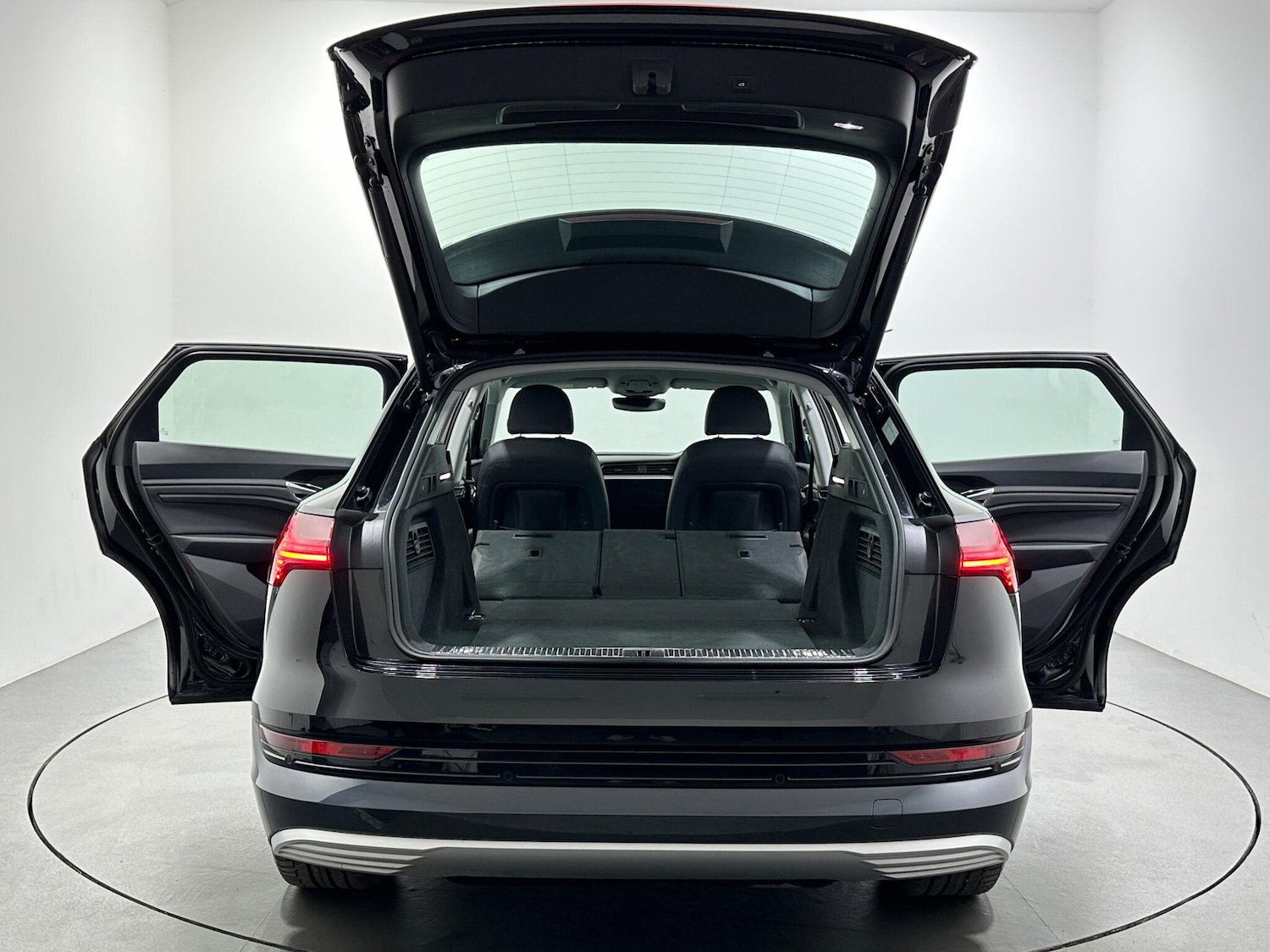 Used Audi e-tron 2021 for sale - 76878878: Photo 43