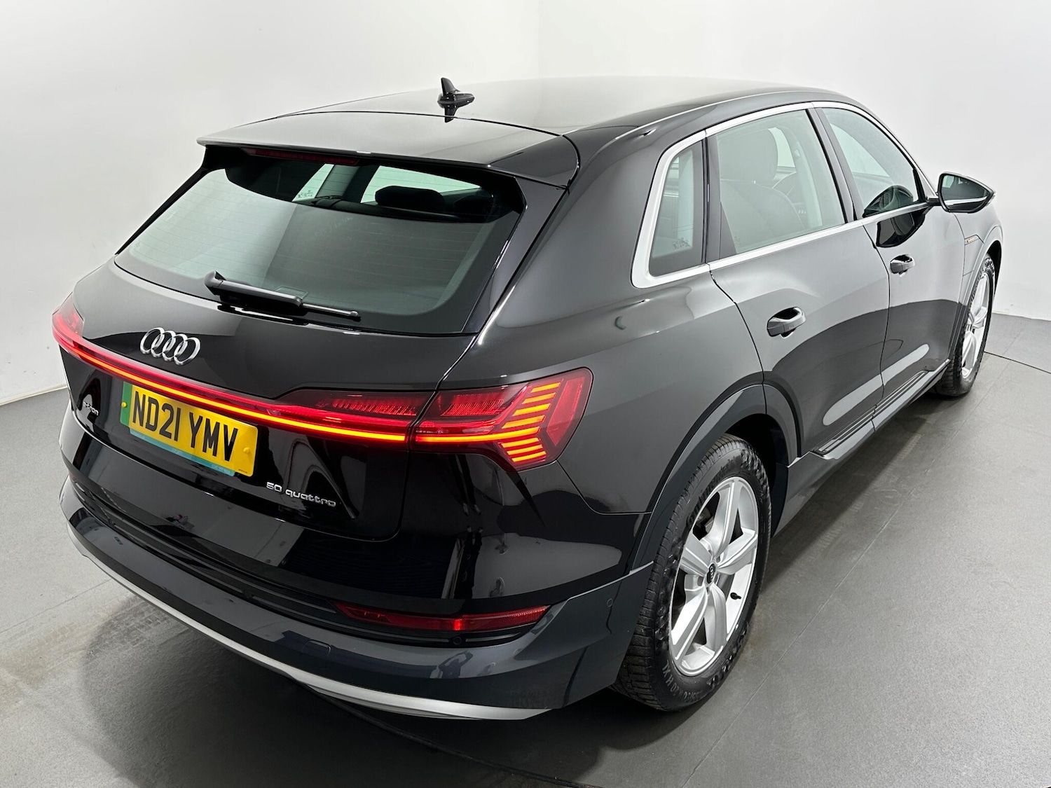 Used Audi e-tron 2021 for sale - 76878878: Photo 51