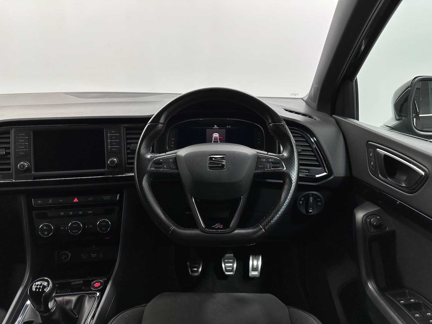 Used SEAT Ateca 2018 for sale - 76878468: Photo 12